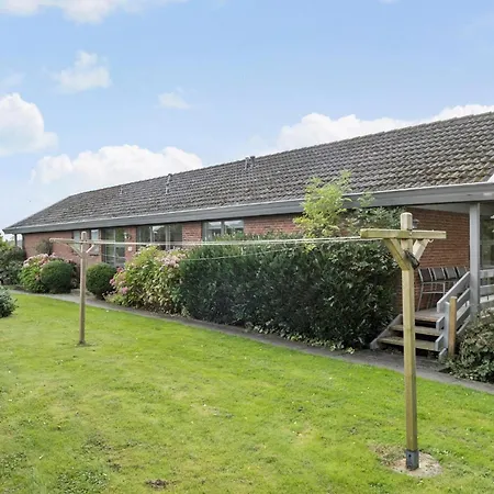 3 Bedroom Lovely In Sydals