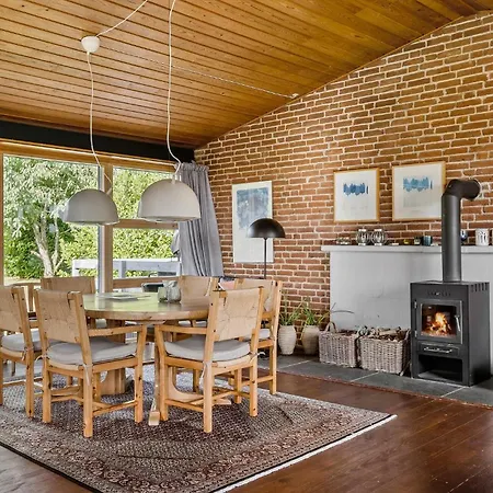 3 Bedroom Lovely In Sydals